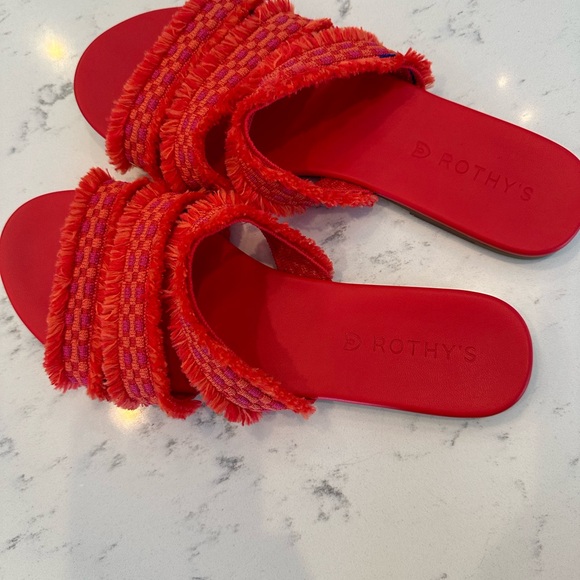 Rothy’s fringe sandals- gently used 8.5 - Picture 5 of 5